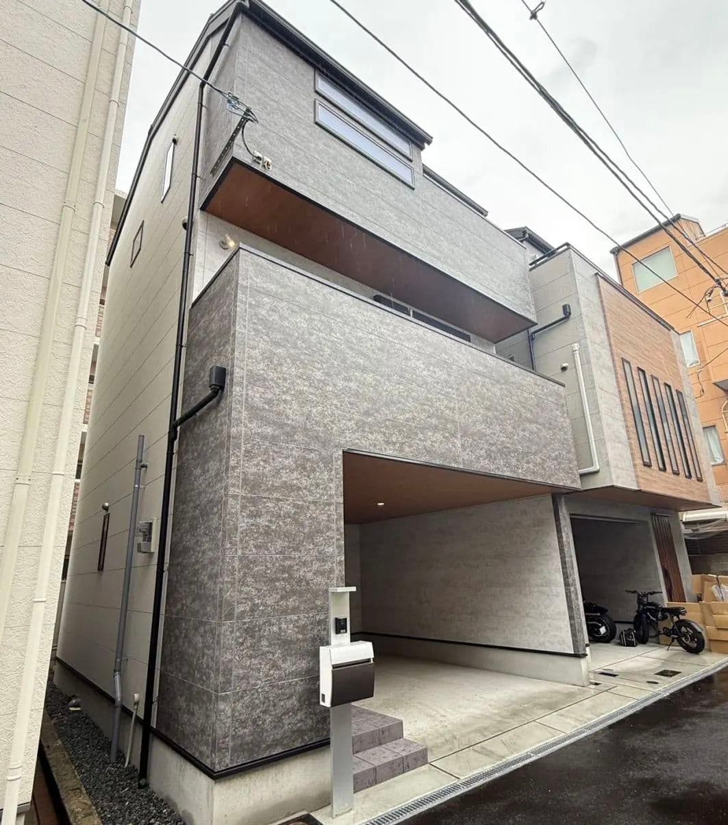 爆款投资！难波8分钟、梅田20分钟，大阪地铁旁一户建白菜价入手！