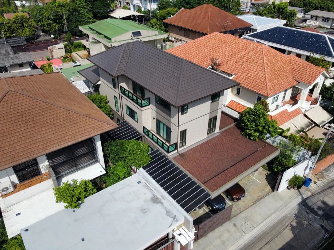 曼谷核心区Sukhumvit 71独栋三层现代别墅