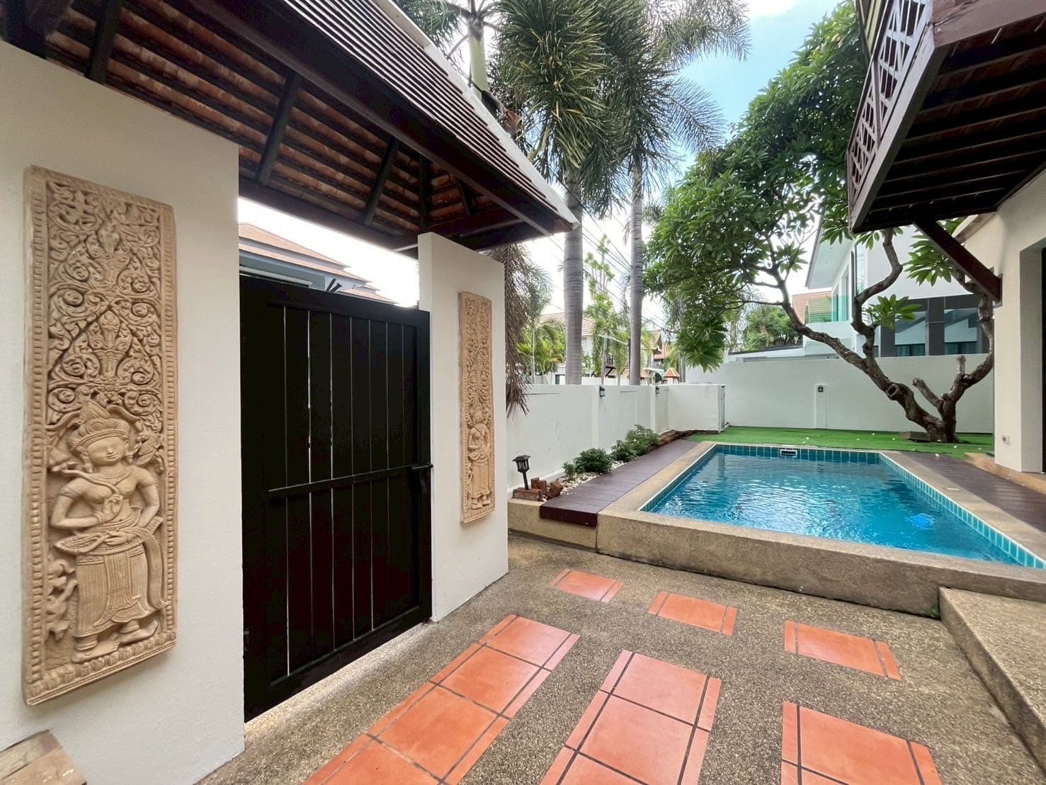Pool Villa in Baan Natcha Vill