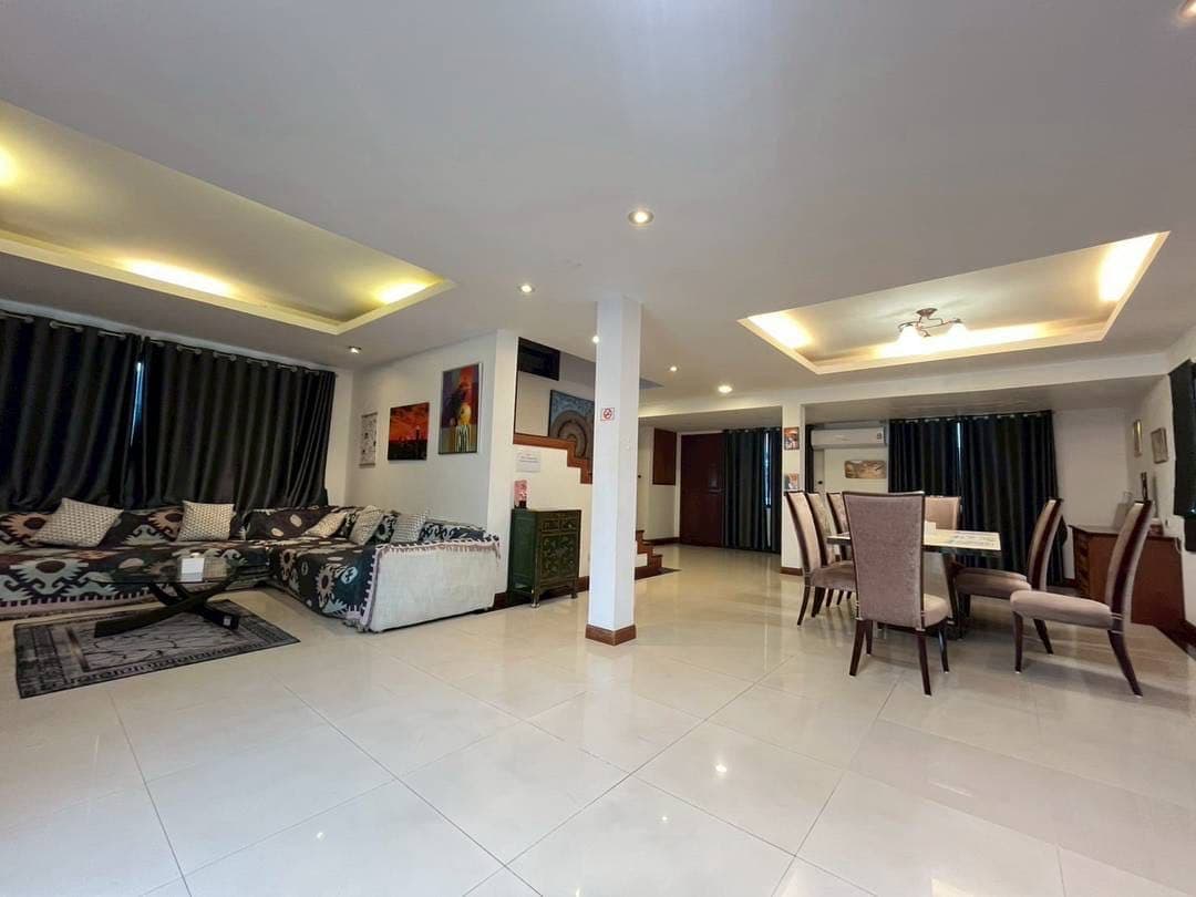 Pool Villa in Baan Natcha Vill