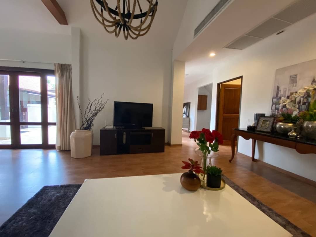 Villa Thabali style