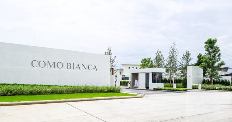 Areeya como Bianca Mega Bangna区，独栋别墅，空房交付