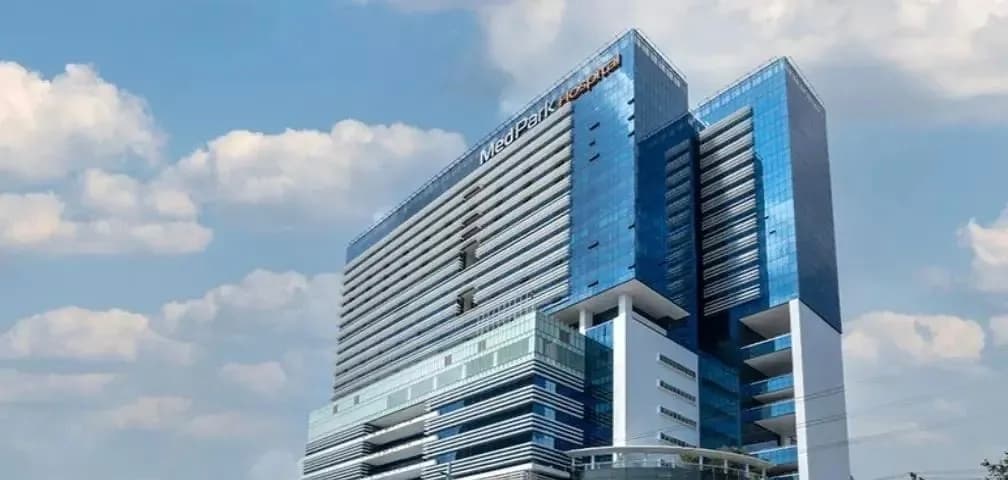 泰国曼谷新盘「立于黄金中心，望眼湄南河」认筹 Life Rama4 - Asoke 公寓