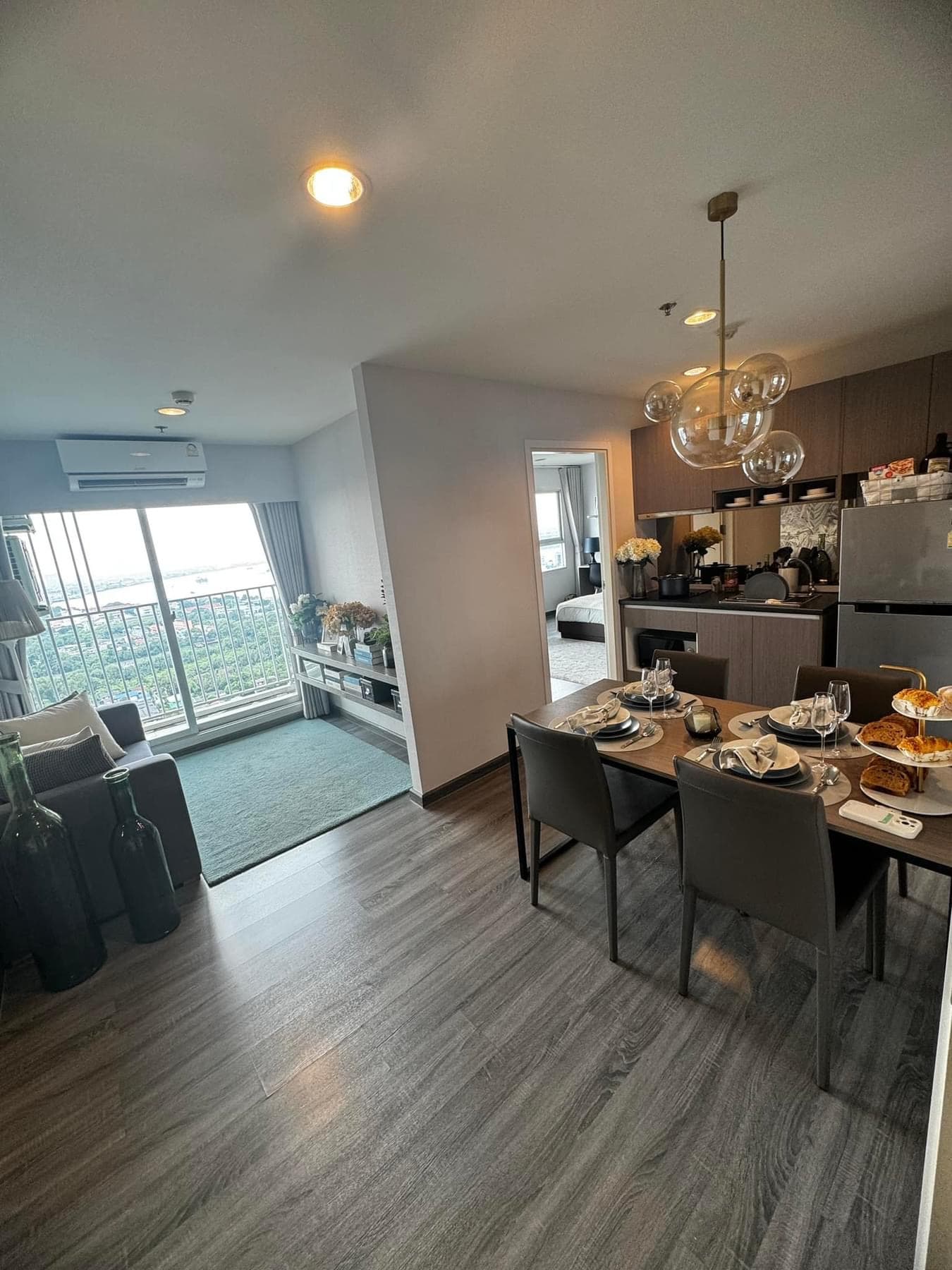 The Trust Condo at BTS Erawan