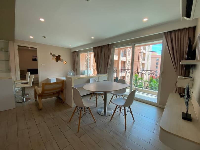 Seven Seas Resort  A3552