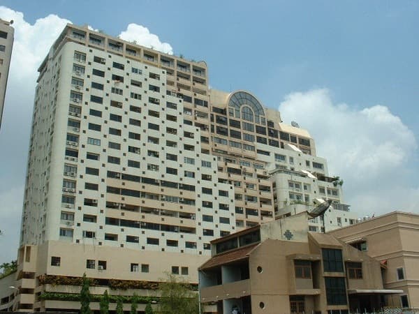 Srivara Mansion1，拉玛9x，41平米，1卧1卫，商业区拎包入住