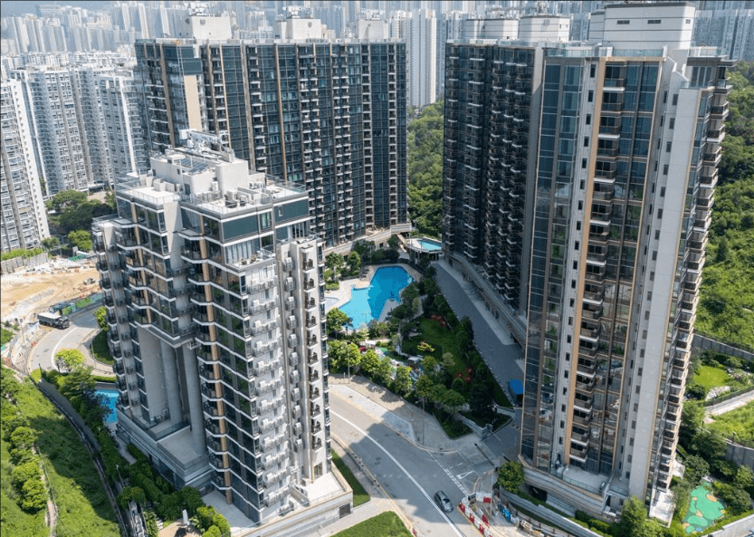 Hong Kong, China, Lam Tin KOKO HILLS Apartment, Mid-Level Victoria Harbour View, School Net 48, Ready to Move In
