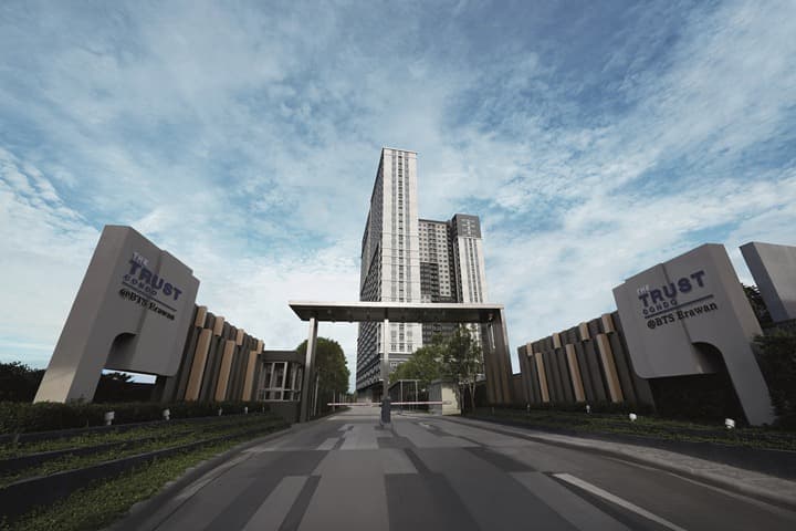 The Trust Condo at BTS Erawan