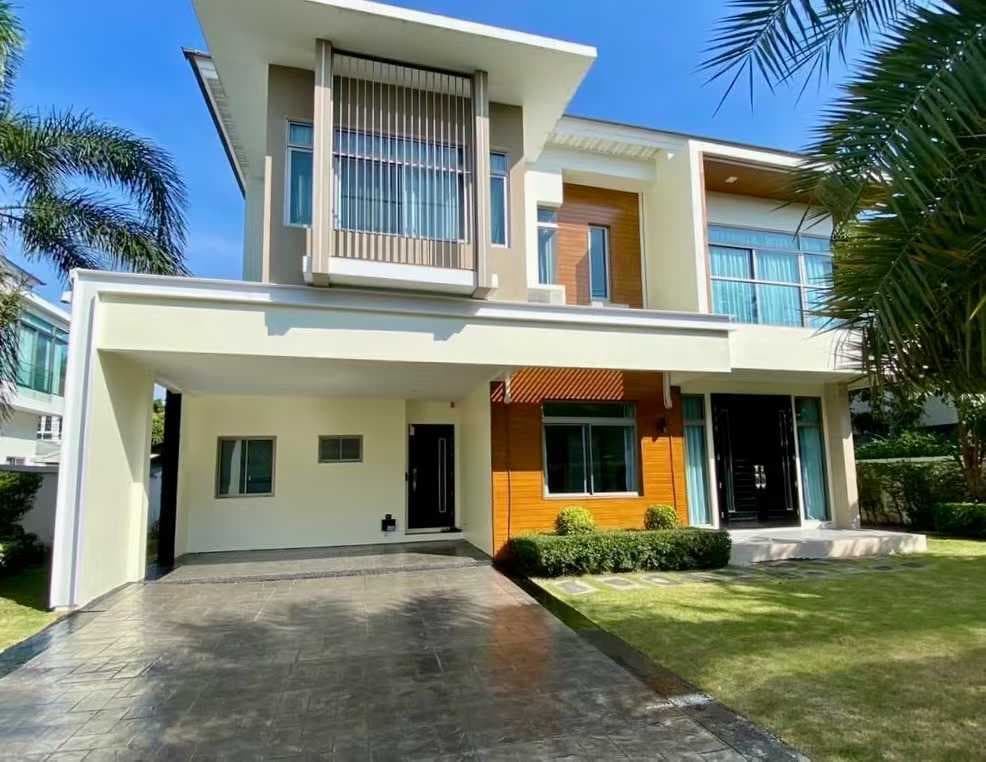 Luxury Villa for Rent near Bangkok's New Airport, 489.6 sqm Land, 4BR 4BA,...
