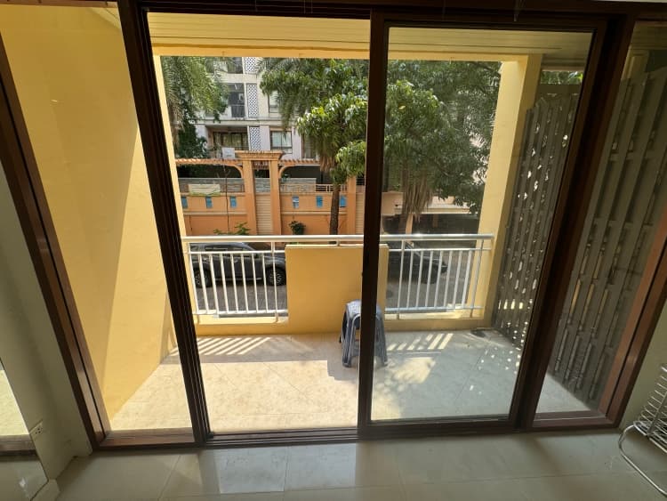 Baan Klang Krung,辉煌x,68平米,卧1卫,双阳台辉煌生活区