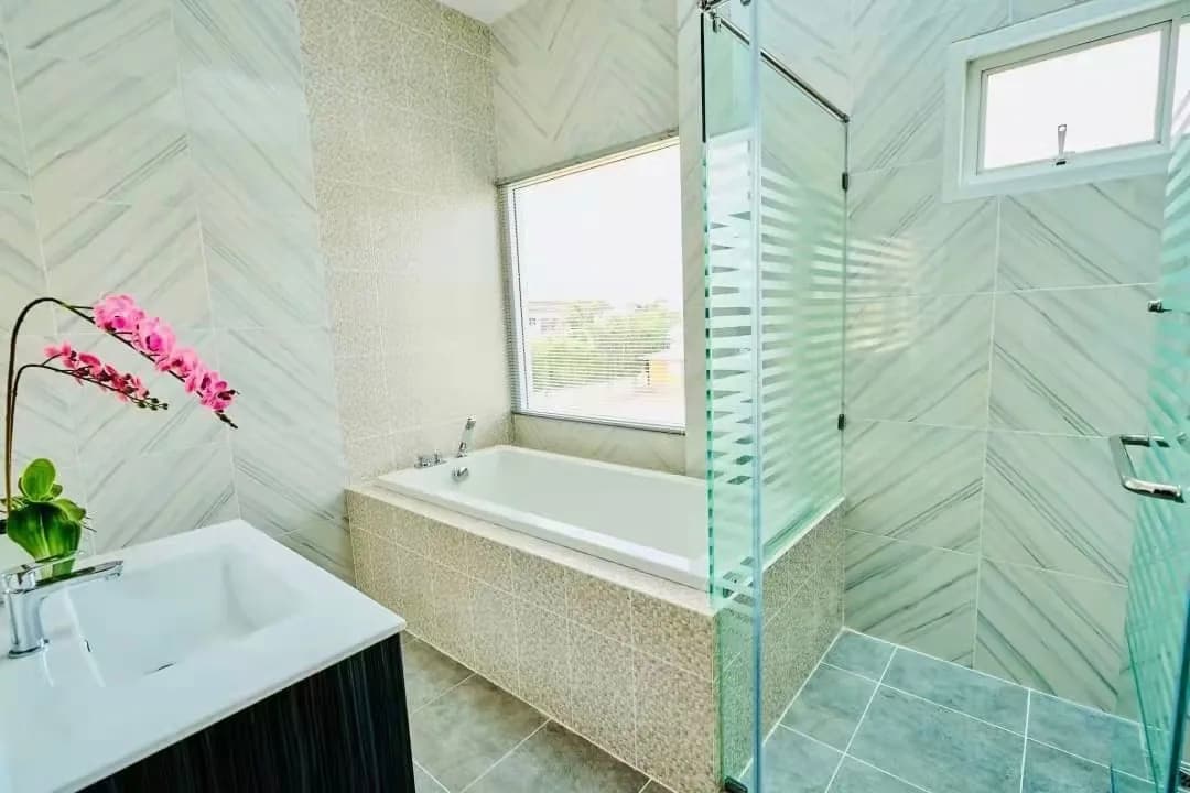 泰国芭提雅Dusit Garden都喜花园独栋别墅 4房4卫