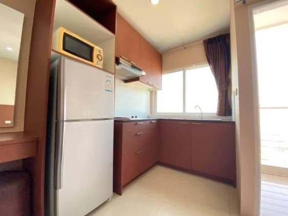 AD Hyatt *** A5677