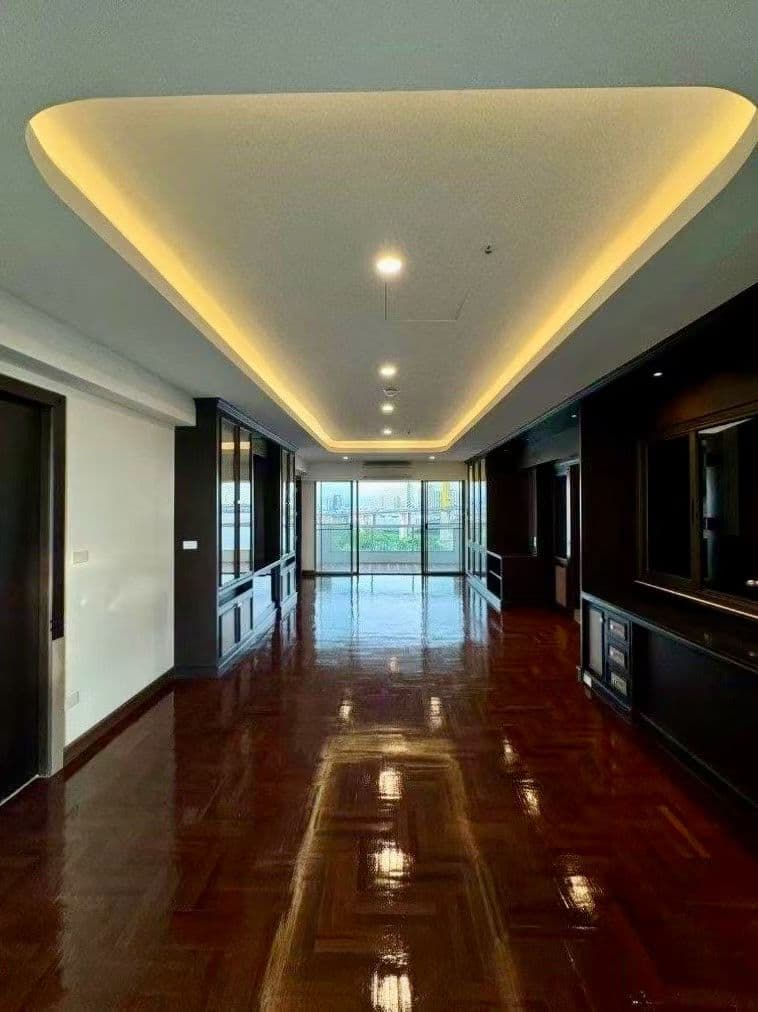 Bangkok Rama3 River View Apartment for Sale