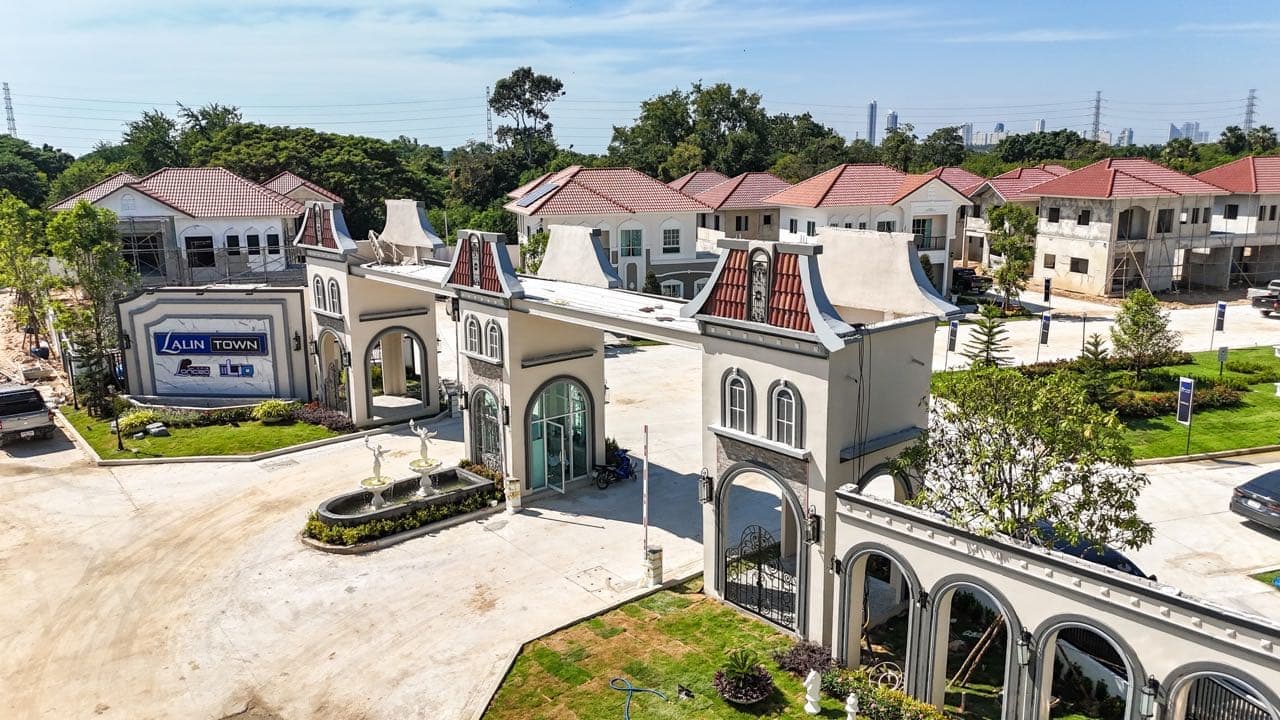 French Townhouse in Lalin Town Pattaya, Thailand - Double-Storey Design, New Project