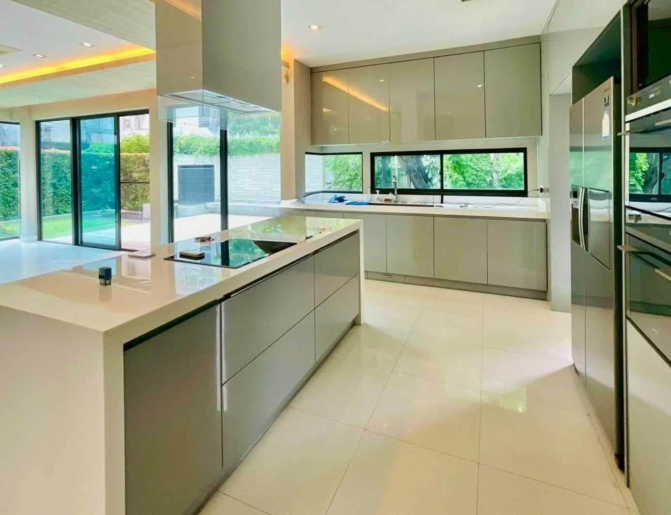 New Detached Villa for Sale in Nonthaburi, Bangkok, Thailand, 4 Bedrooms 5 Bathrooms, Indoor Area 398 sqm, Price 10.7 Million RMB