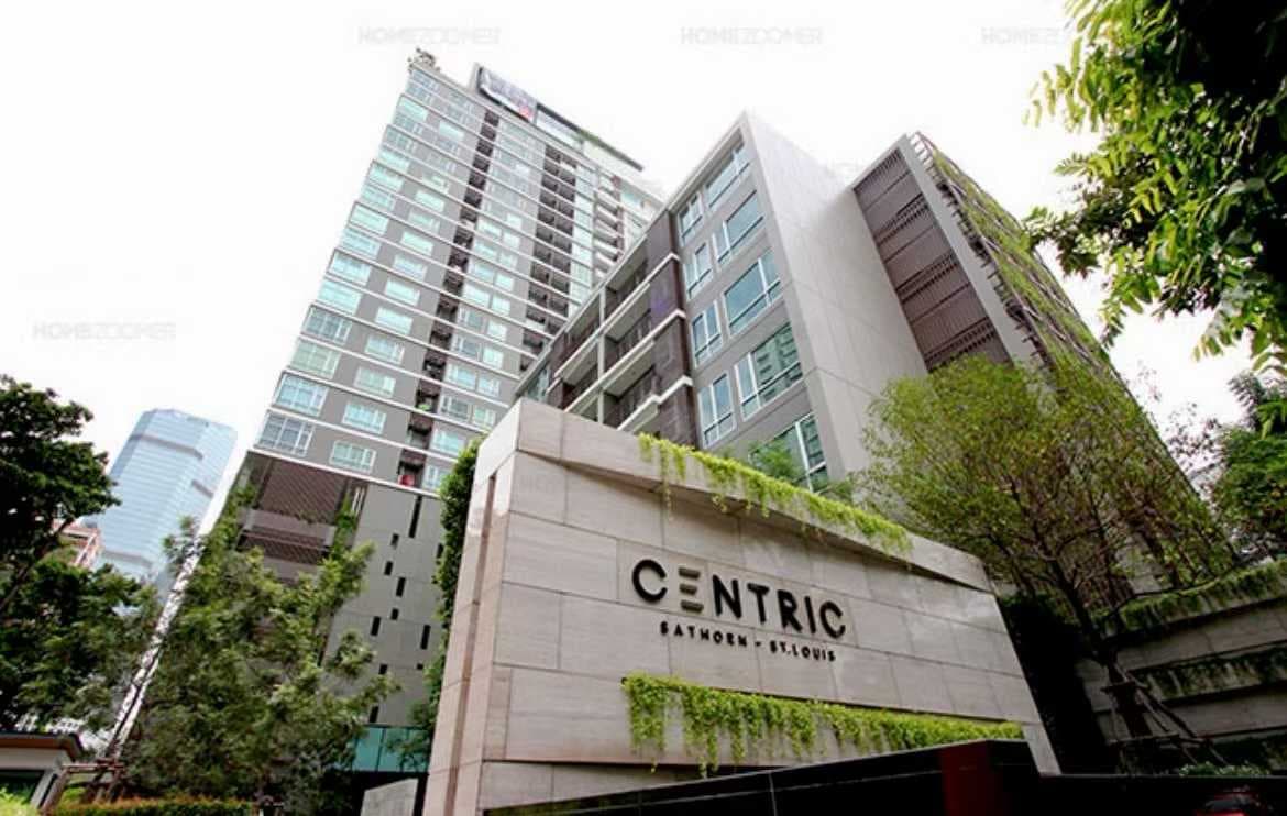 High-end Condominium in Sathorn, Bangkok, Thailand, 3 Bedrooms 3 Bathrooms, Total Price 4,300,000 RMB, Near BTS Station, Shopping Malls, Hospitals, and Schools