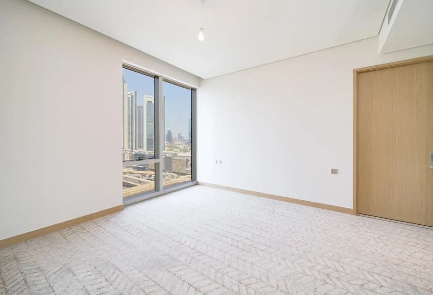 Vida Dubai Mall Tower 2 Three-Bedroom Luxury Apartment in Downtown Dubai, UAE, 7.5 Million Dirhams
