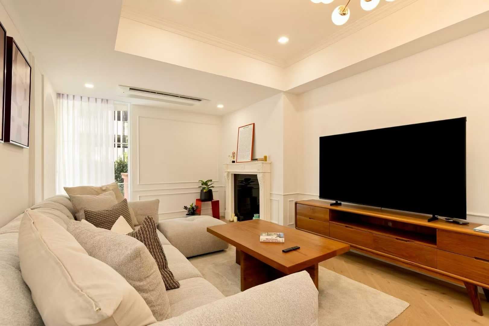 Luxury Duplex Apartment for Sale in Phrom Phong, Bangkok, Thailand, 4 Bedrooms 3 Bathrooms 338 sqm, Price 6.98 Million RMB