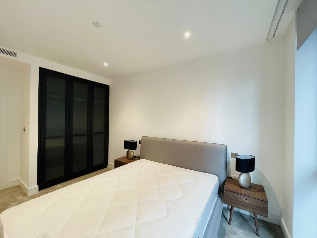 Battersea, London, UK|Prince of Wales Drive|1 Bedroom Apartment