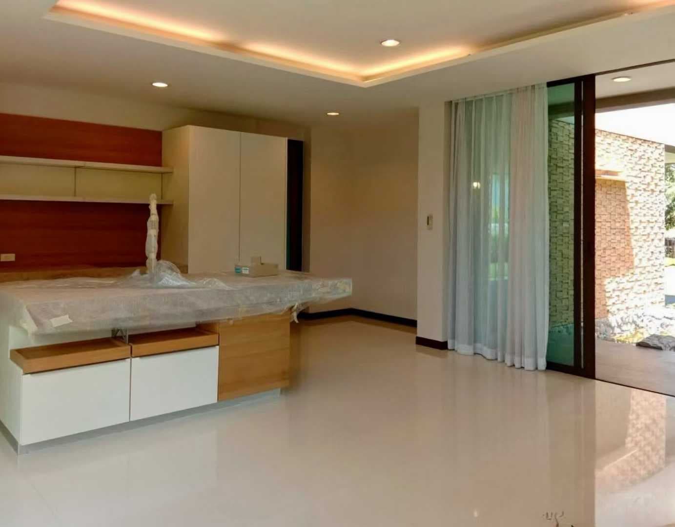 Detached Villa in Bangkok Suburbs, Thailand|3 Bedrooms 3 Bathrooms|4.5 Million RMB Near National Forest Park