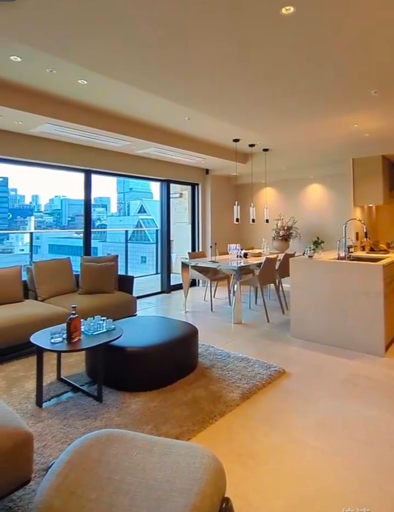 Chiyoda Ichibancho, Tokyo, Japan|2-Bedroom Apartment|568 Million Yen