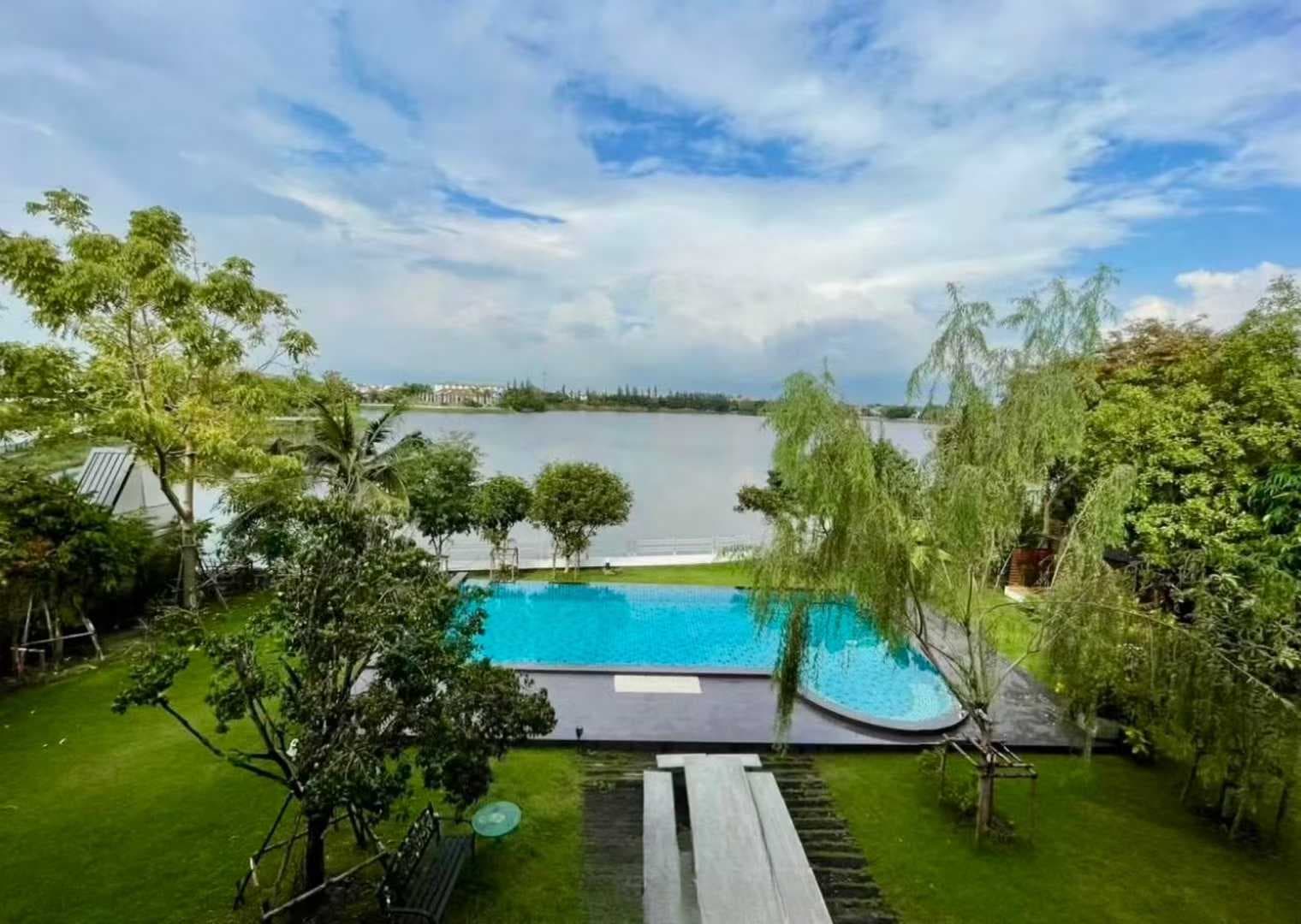 Thailand Bangkok Rangsit Lakeside|Detached Villa|5 Bedrooms 5 Bathrooms Price 10.3 Million RMB