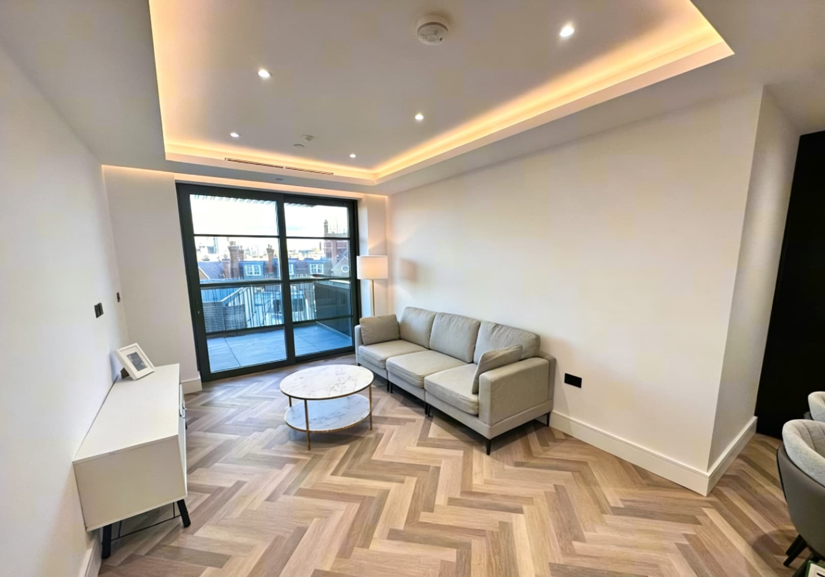 Borough, London, UK | Brigade Court One-Bedroom Apartment | £690,000 High-End Configuration
