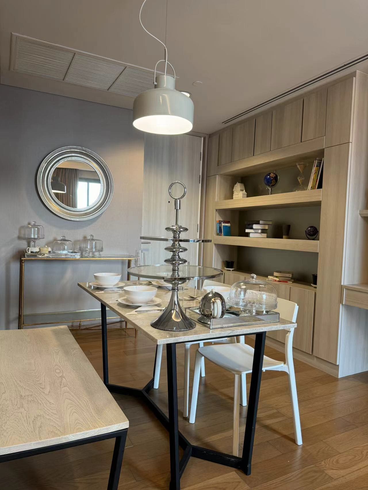 The Lumpini 24 Two-Bedroom Apartment for Rent in Bangkok, Thailand | Monthly Rent ฿42,000 | Unobstructed River View