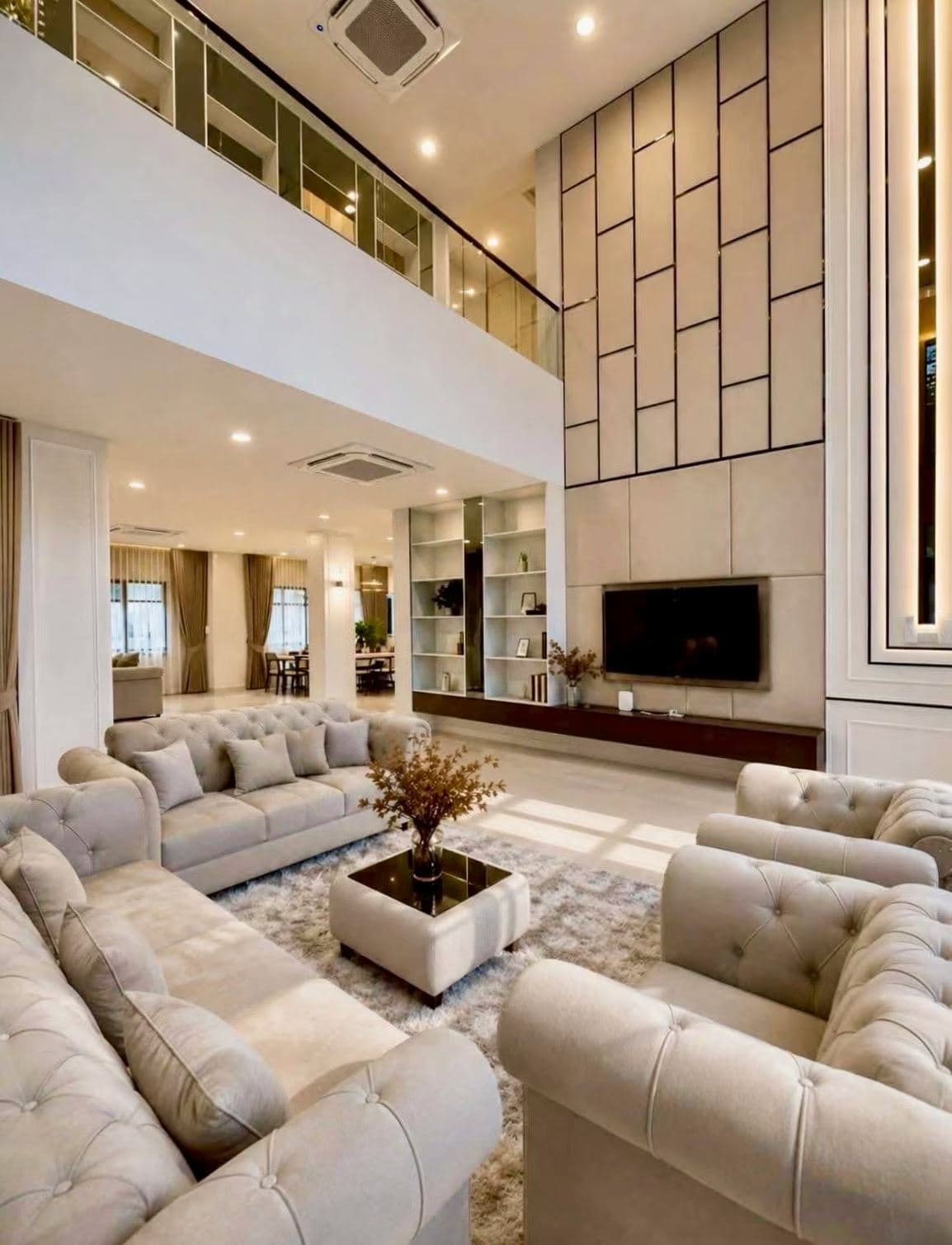 6-Bedroom 6-Bathroom Detached House in Bangna, Bangkok | Monthly Rent 320,000 THB