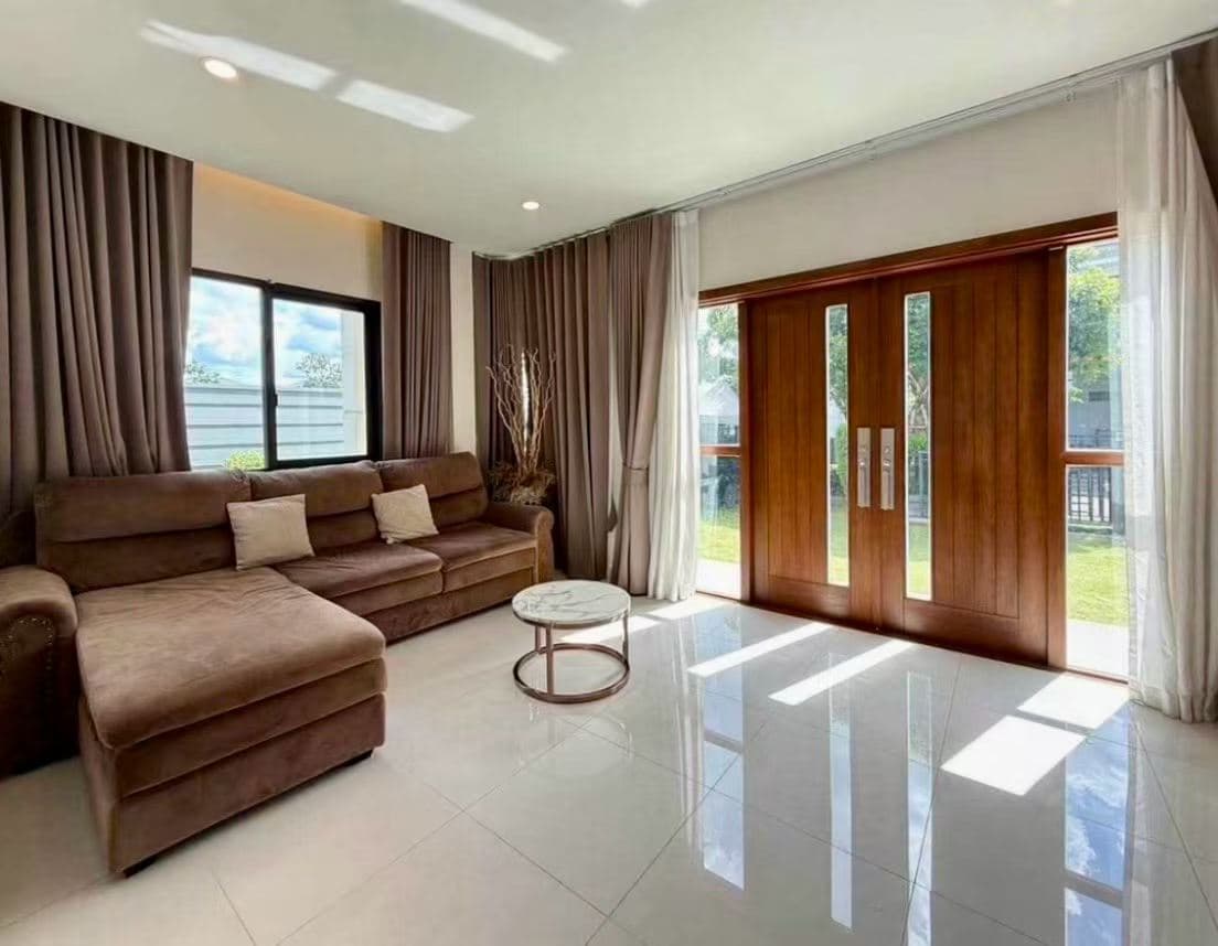 Bangkok Metropolitan Area, Thailand | Detached House | 4BR 4BA Monthly Rent ฿69,000