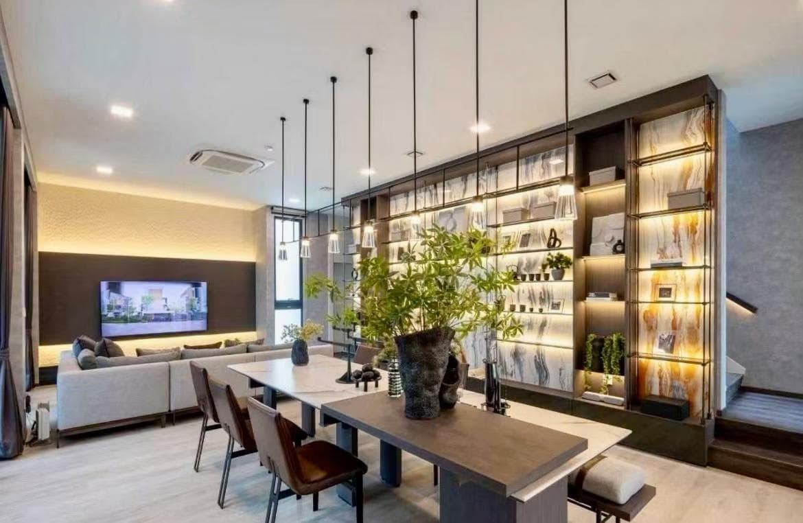 Luxury Detached Villa Near Bangkok's New Airport | 4BR 5BA | Monthly Rent 300,000 THB
