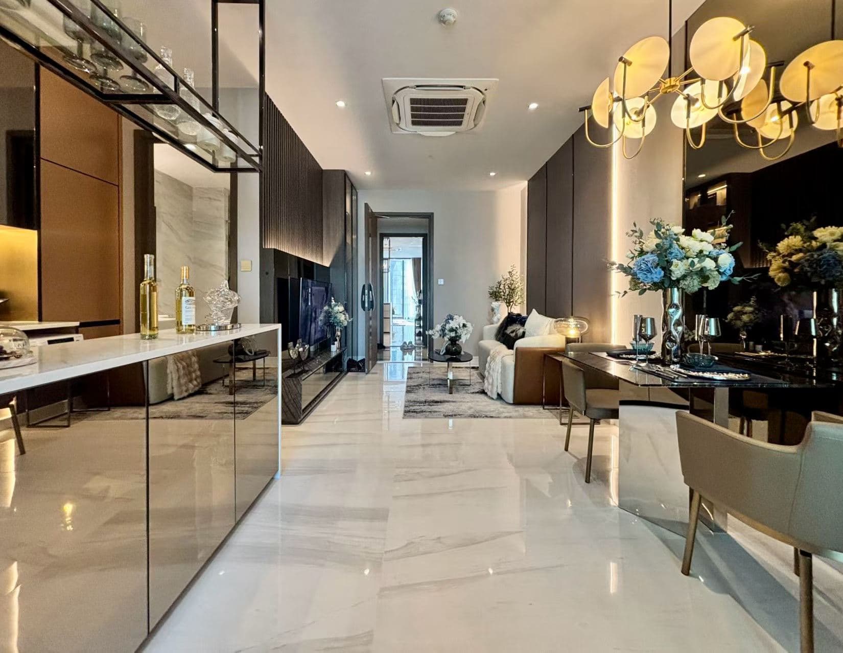 Bangkok Sathorn, Thailand | New Condo Ready to Move In | 1 Bed 1 Bath 44.48㎡ ¥2.24 Million