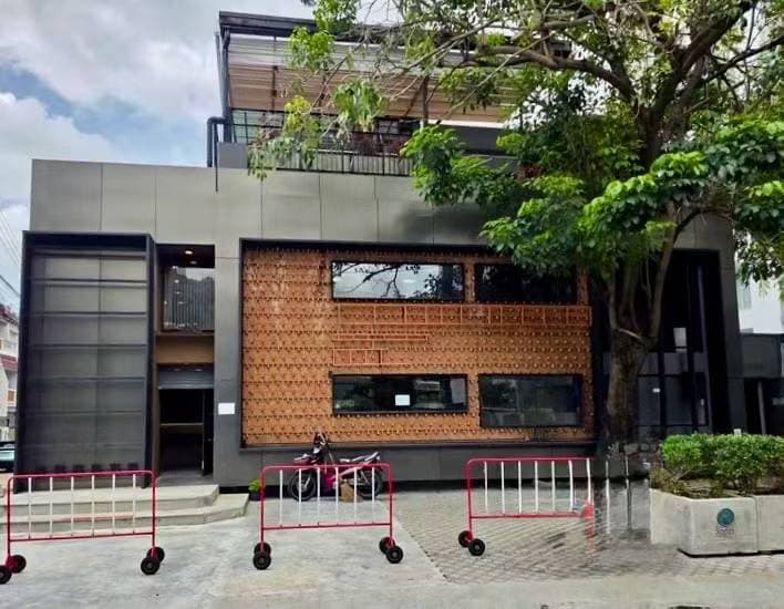 Bangkok Thonglor Commercial Building for Rent | Shop | Monthly Rent 210,000 THB