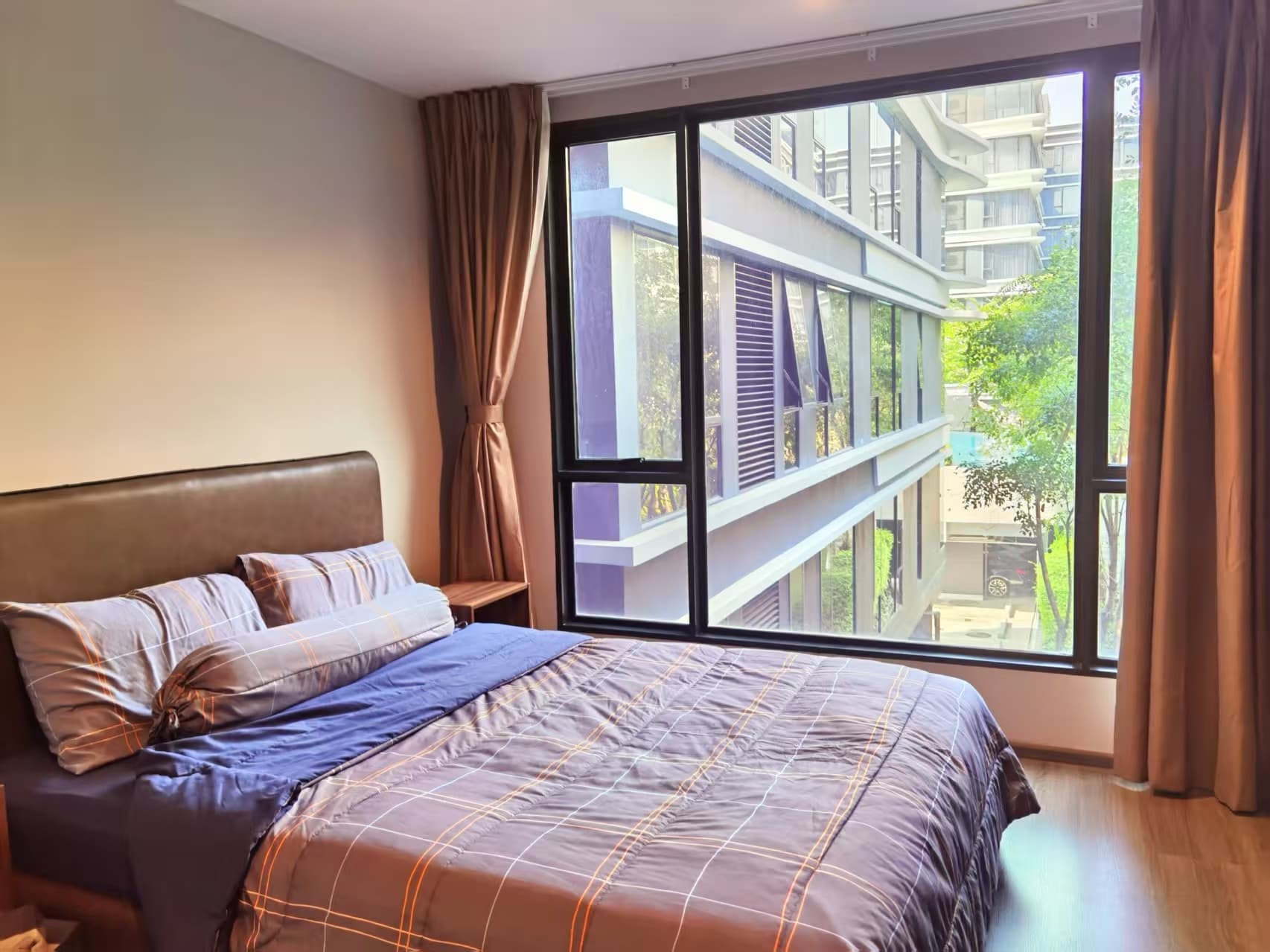 Bangkok, Thailand Ideo Mobi Sukhumvit 40 | 1-Bedroom Apartment | Monthly Rent ฿25,000