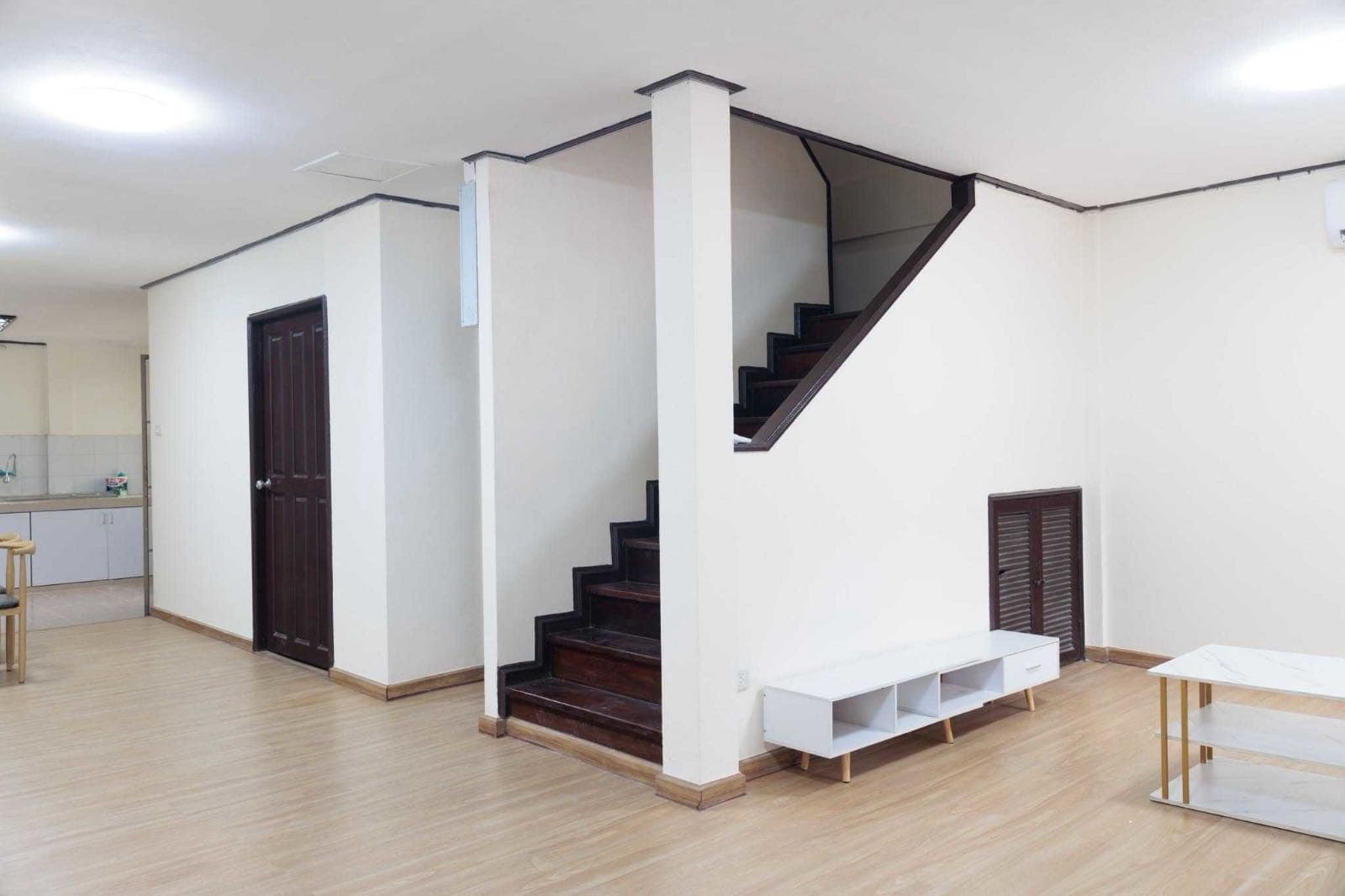 Bangkok Huai Khwang District | Detached House 4 Bedrooms 2 Bathrooms | Monthly Rent 35,000 THB