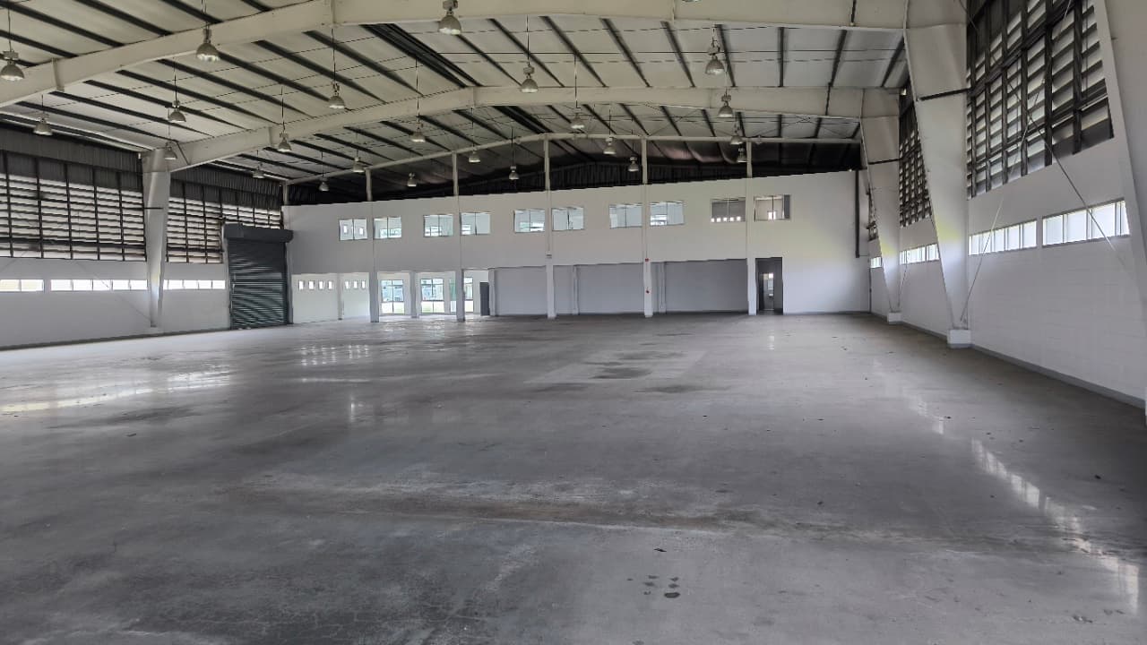 Factory for Rent in Rojana Industrial Park, Ayutthaya, Thailand | 3,000 sqm | Monthly Rent 1 Baht