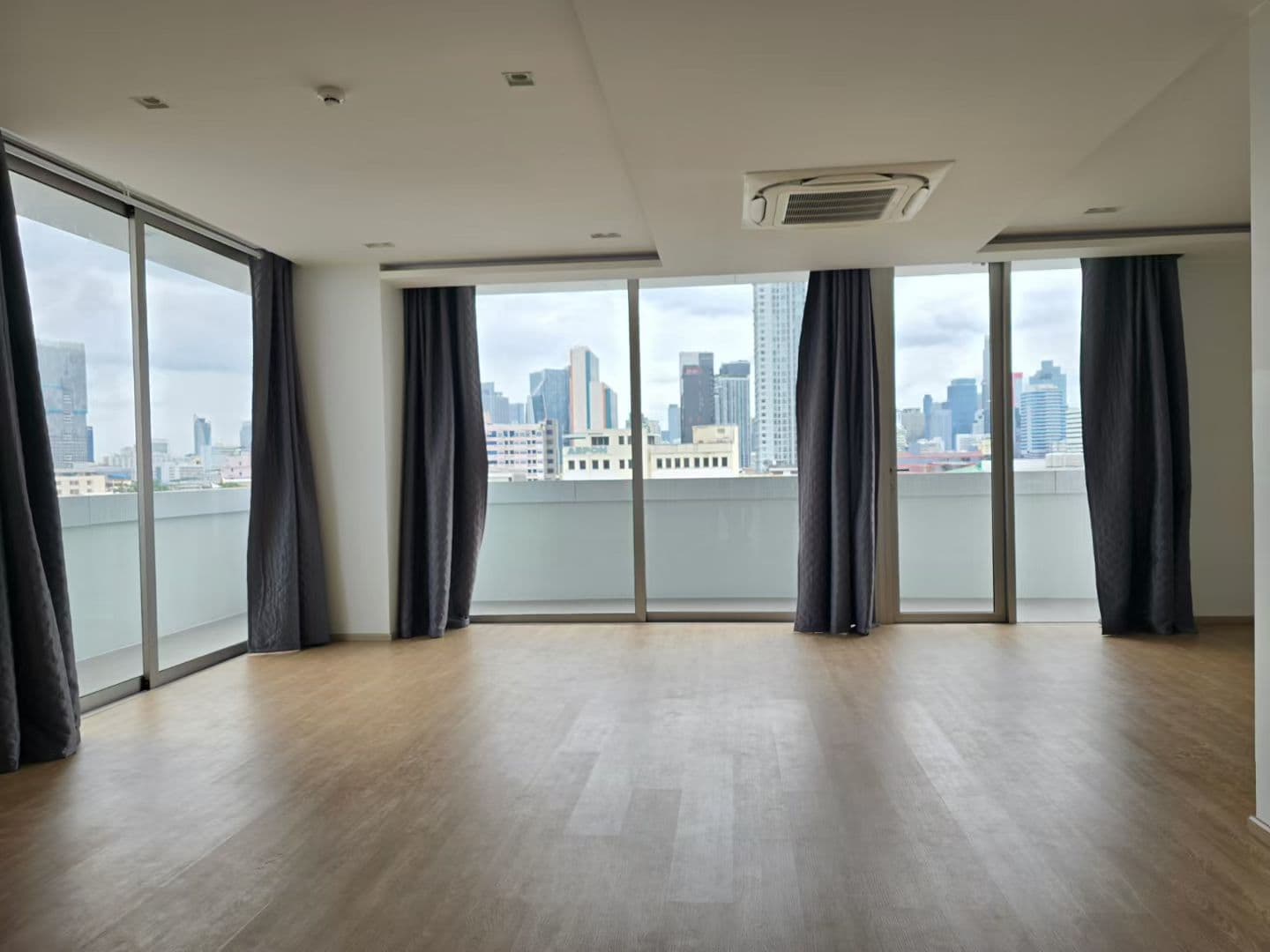 New Commercial Building for Sale in Silom, Bangkok, Thailand | Seven-Story Office and Residential Combined | 126 Million Baht