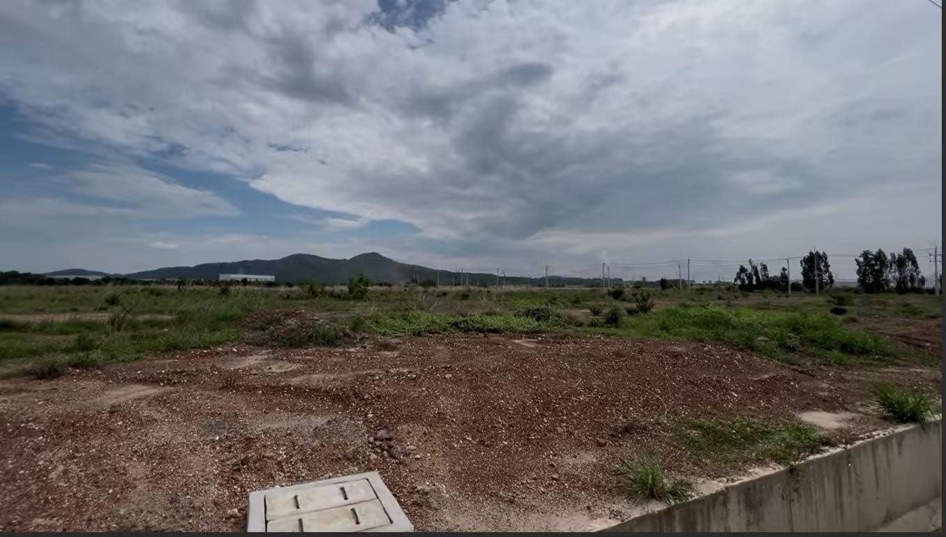 泰国曼谷北柳府APEX工业园30莱连片工业地出售|IEAT紫色工业用地|紧邻331国道