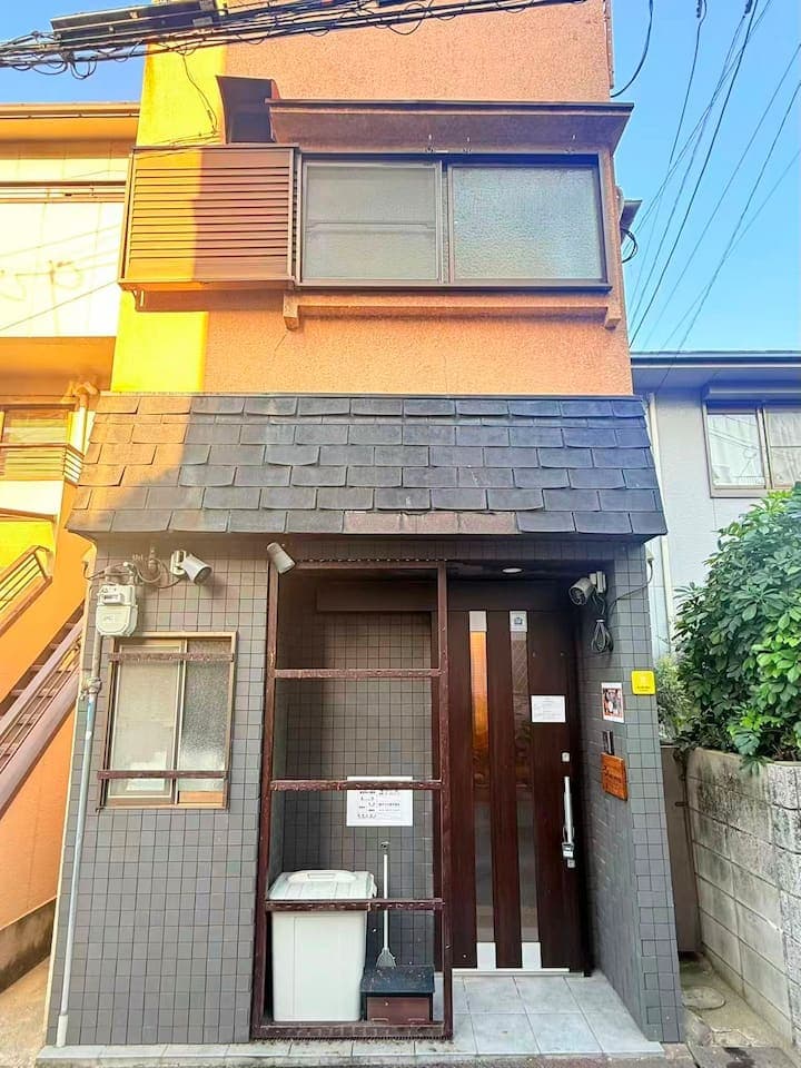 Detached House in Ikuno-ku, Osaka | 4BR | 5-min Walk to JR Teradacho Station