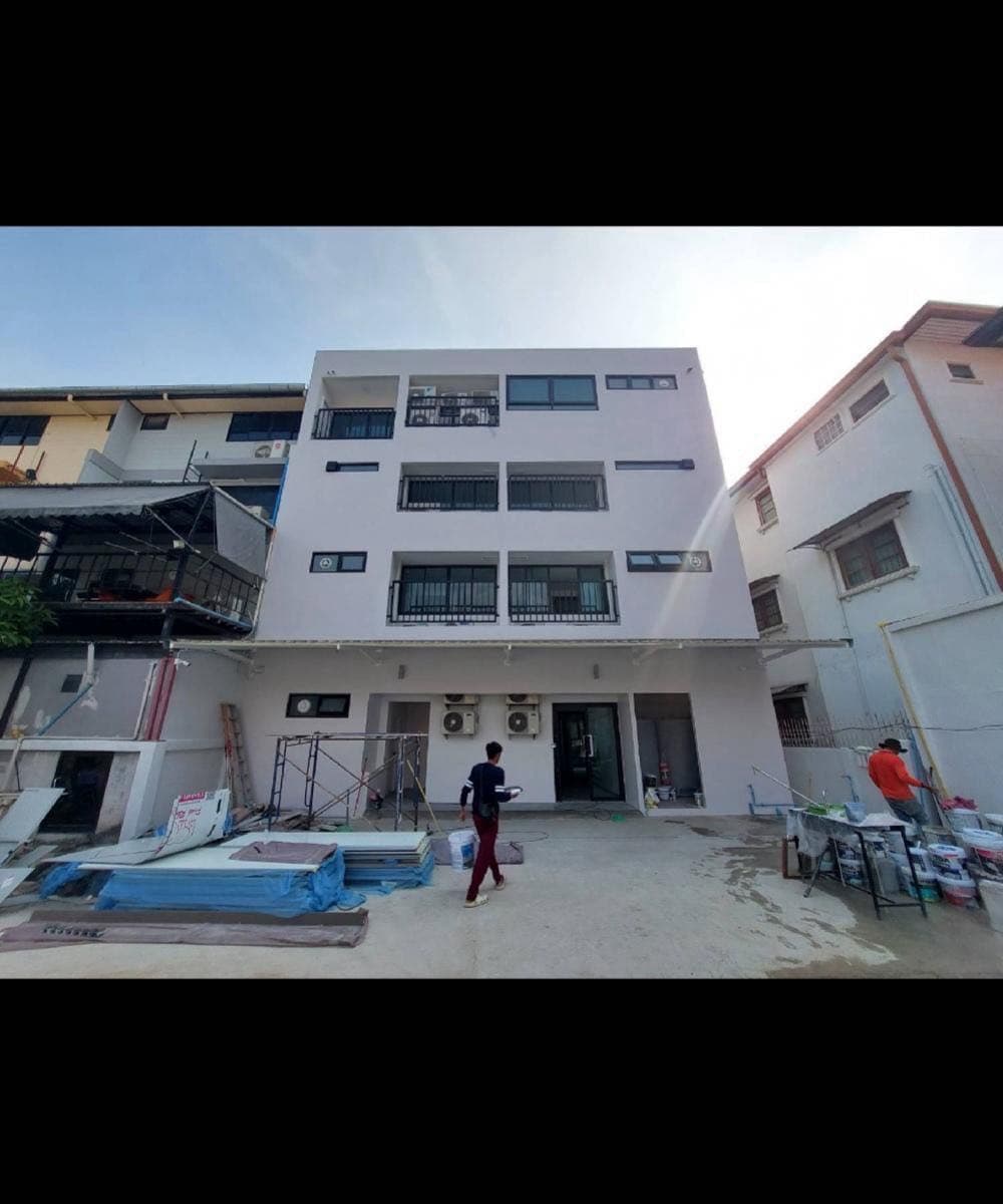 Bangkok Viphavadi 17 | 4-Story Standalone Office Building for Rent | 600 sqm 8 Rooms with Elevator 30 Parking Spaces Monthly Rent 220,000 THB