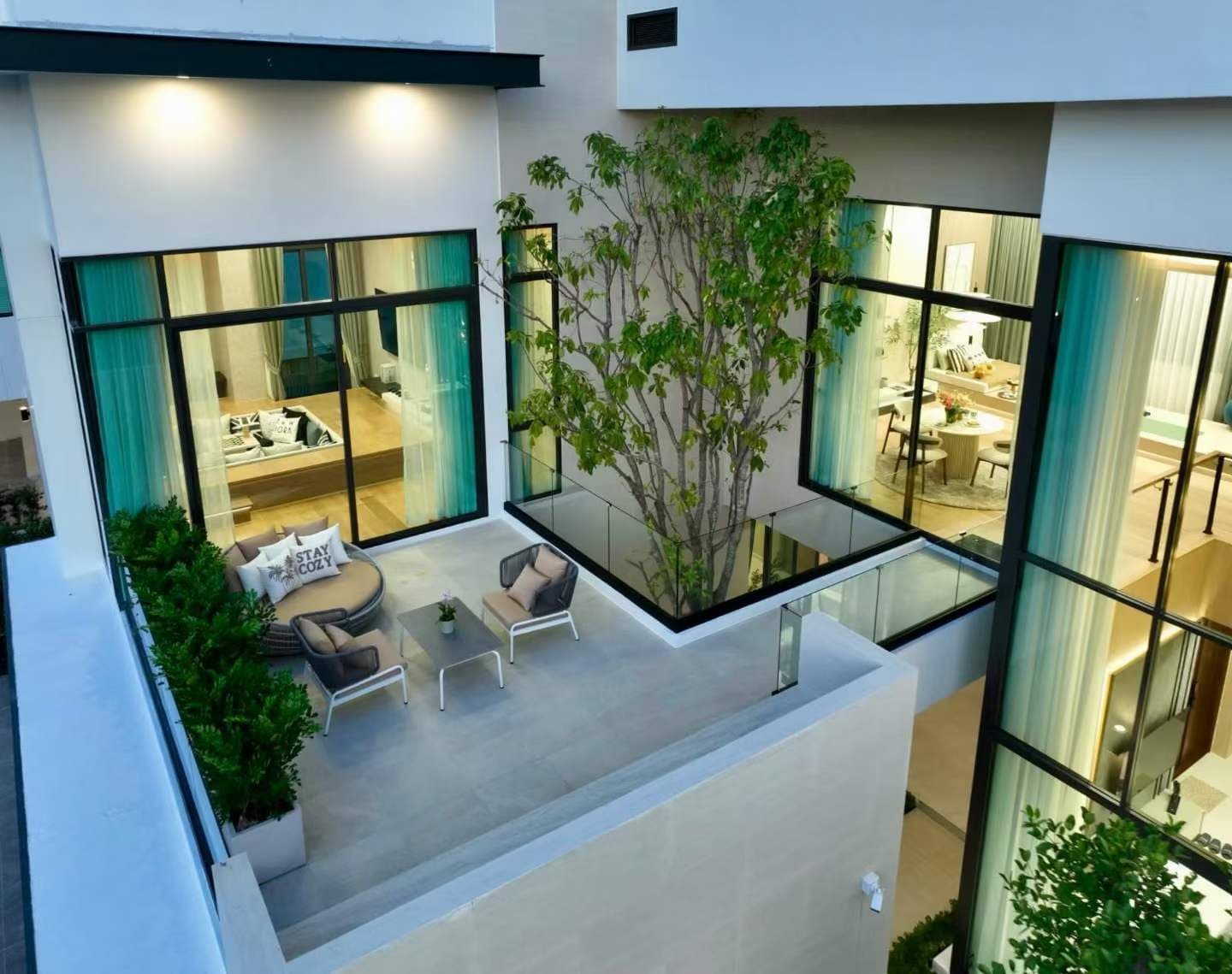 Luxury Villa for Rent in Nonthaburi, Bangkok, Thailand | 4 Bedrooms 5 Bathrooms with Pool and Garden | Monthly Rent 500,000 THB