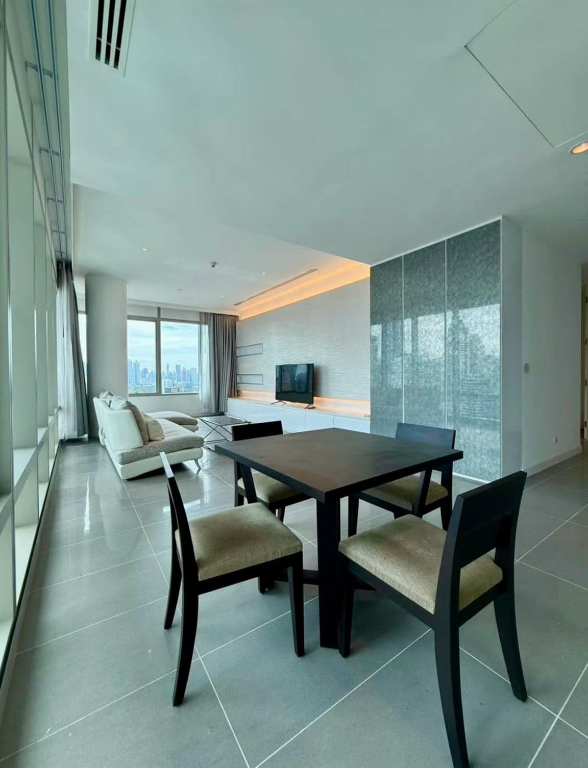 Luxury Condo for Rent near Erawan Shrine, Bangkok, Thailand | 2BR 2BA 107 sqm | Monthly Rent 120,000 THB