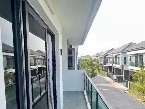 4-Bed 5-Bath Detached House for Rent in Bangna, Bangkok, Thailand | 90,000 THB/Month