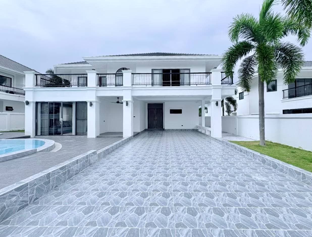 Brand New Pool Villa in Pattaya, Thailand | 4BR 4BA | Priced at 2.4 Million RMB