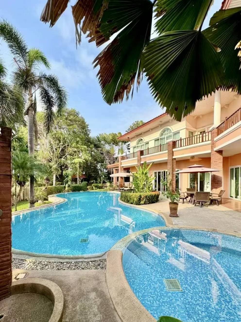 Luxury Detached Villa for Rent in Pattaya, Thailand | 4BR 4BA with Pool, Wine Cellar, Elevator | Monthly Rent 139,000 THB