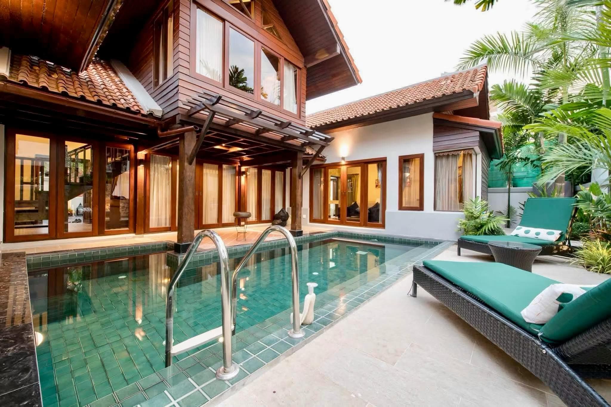 Thai Pattaya Detached House for Rent | 3BR 3BA 400sqm | Monthly Rent 70,000 Baht Near Beach