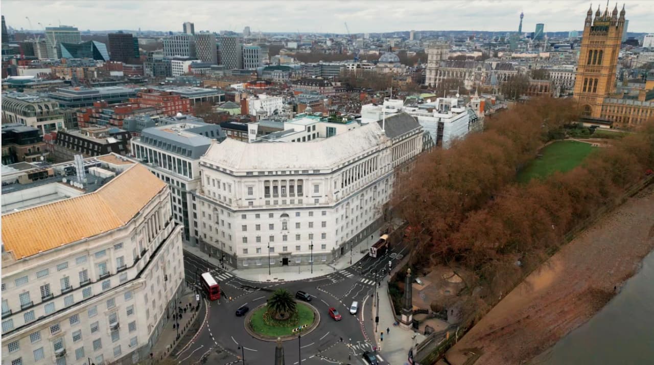 9 Millbank, Westminster, London, UK | Second-hand Apartment | Grade II Listed Building, Ready to Move In, 999-Year Leasehold