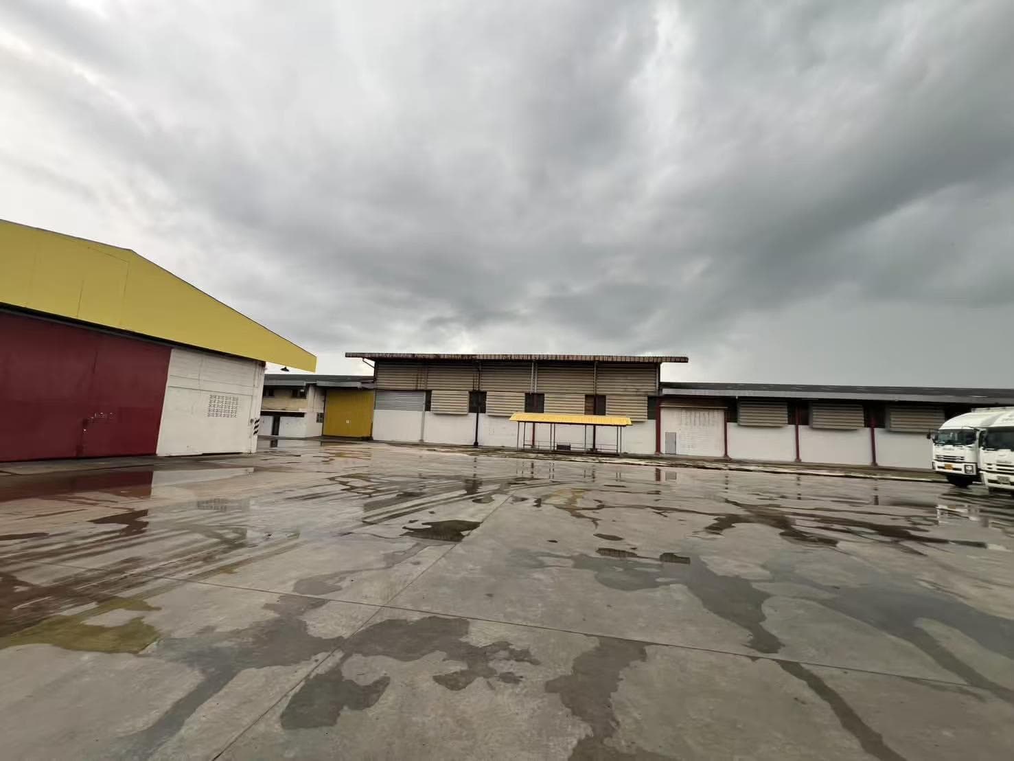 Chonburi, Thailand | Ayutthaya Warehouse Space for Rent | 10,296 sqm, Monthly Rent 1,132,560 THB