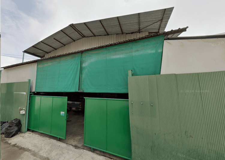 素铁讪区 双层独栋仓库,占地400平米,3卧3卫,商住两用 带宿舍