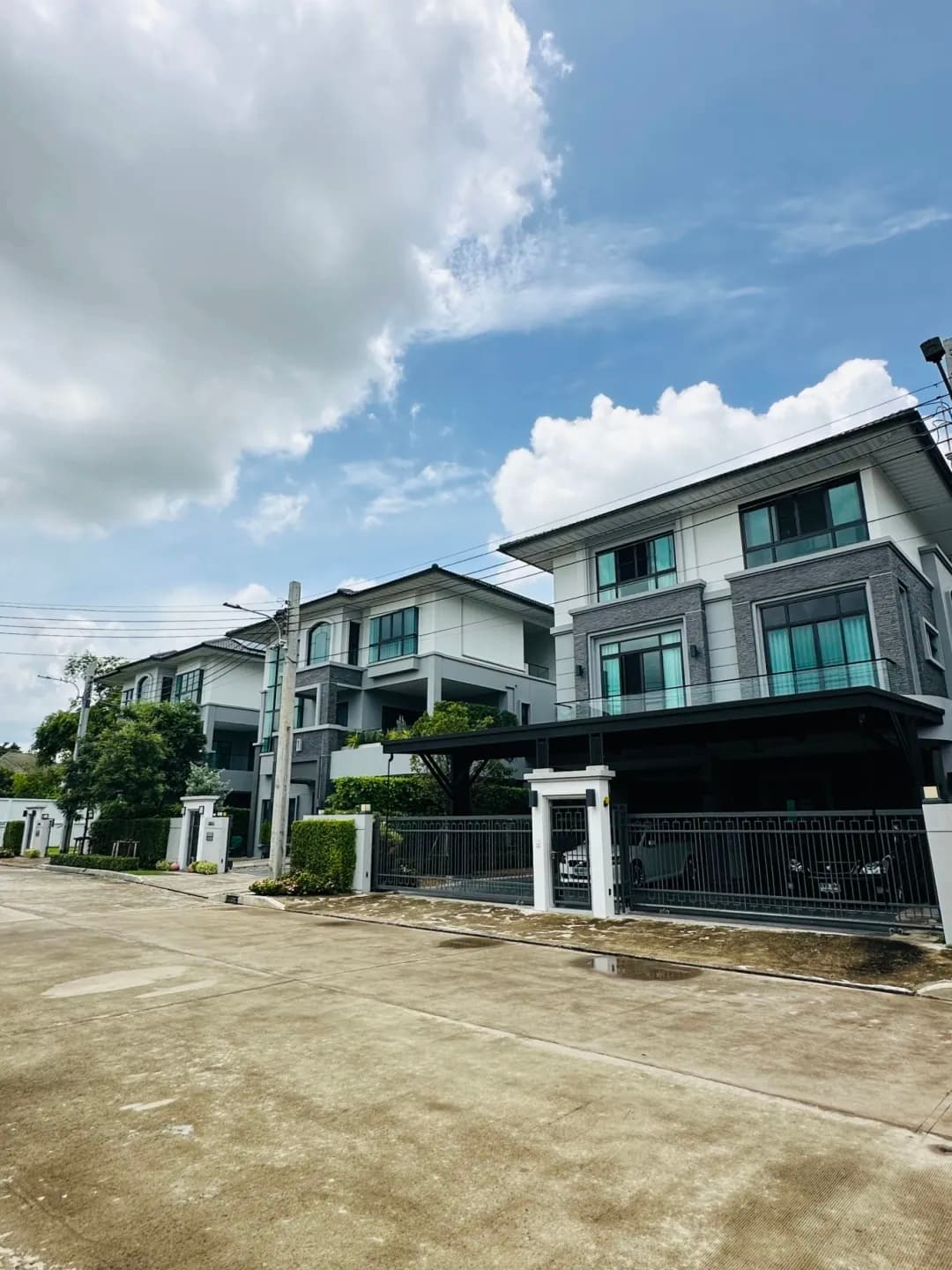 曼谷北部稀缺别墅!Supalai Elegance 独栋,231万起入住6房大宅!